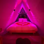 A-frame Insolite Avec Privatif Durban-Corbieres