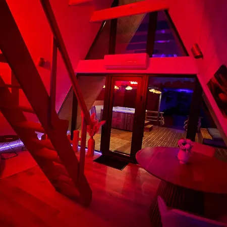 A-frame Insolite Avec Privatif Durban-Corbieres